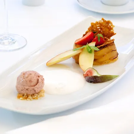 The Grand - The Leading Of The World 5* פראג