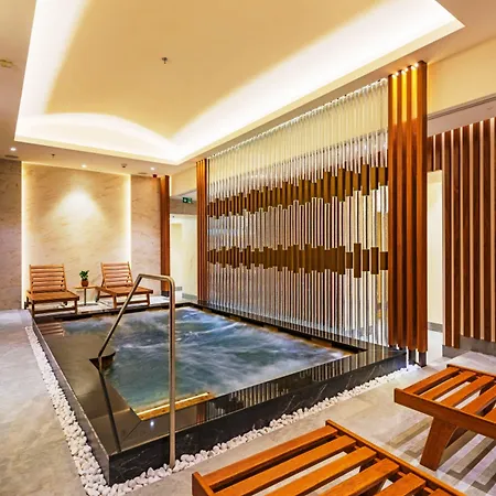 Hotel The Grand - The Leading Of The World 5*