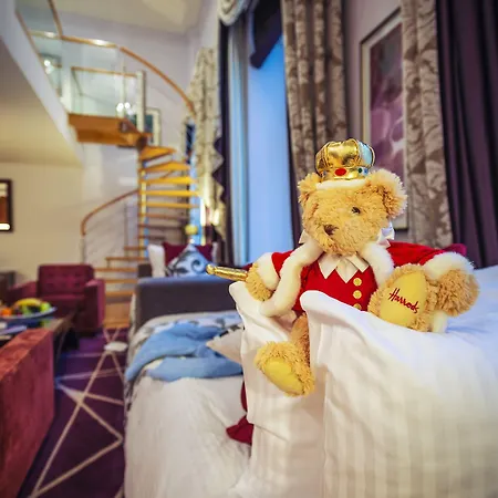Hotel The Grand - The Leading Of The World