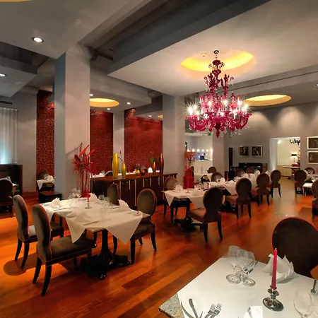The Grand - The Leading Of The World 5*
