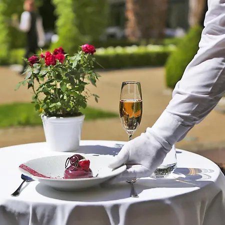 Hotel The Grand - The Leading Of The World Prague