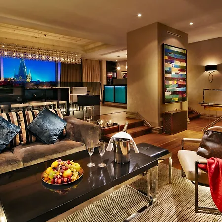 Hotel The Grand - The Leading Of The World 5*