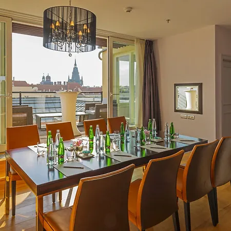 The Grand - The Leading Of The World Prague